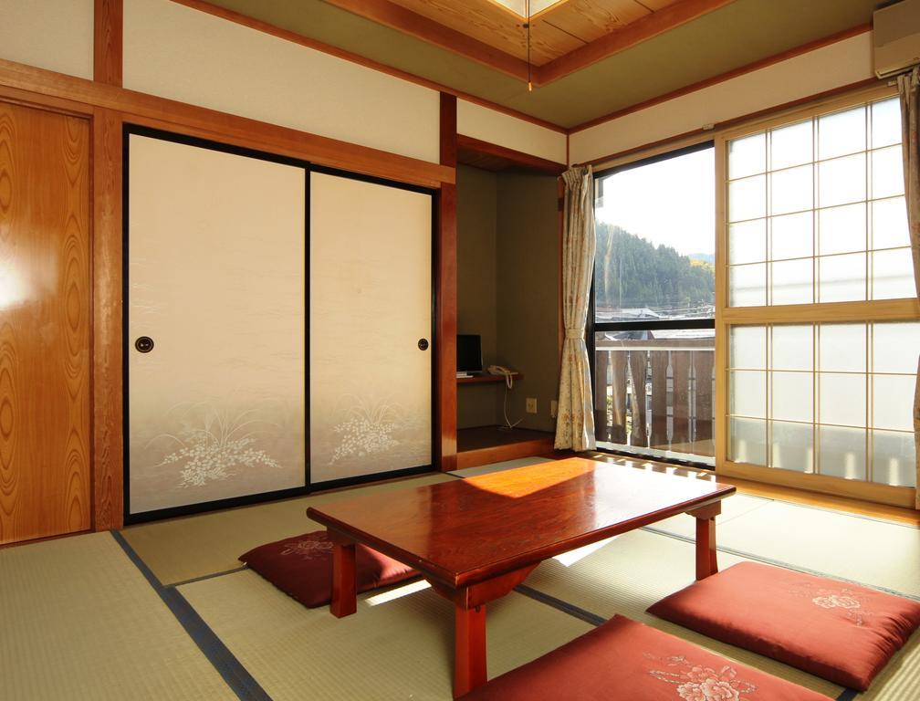 Villa Katashio Nozawaonsen Eksteriør bilde