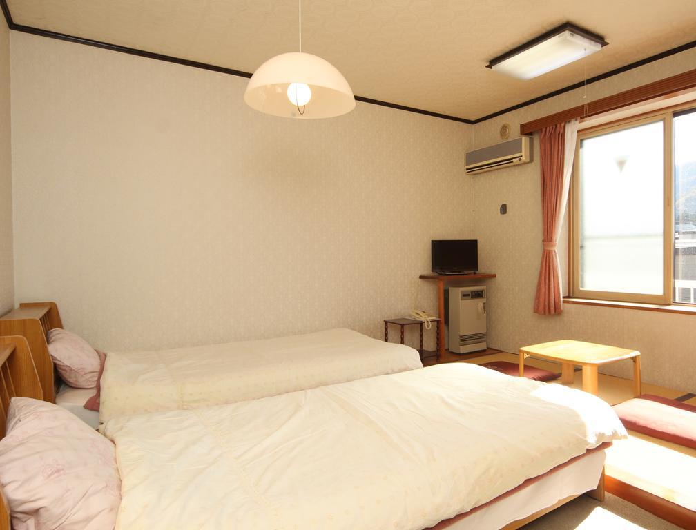 Villa Katashio Nozawaonsen Eksteriør bilde