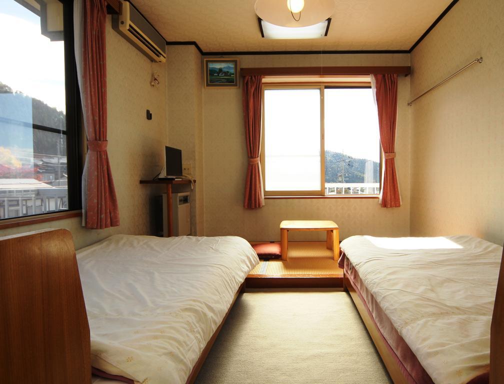 Villa Katashio Nozawaonsen Eksteriør bilde