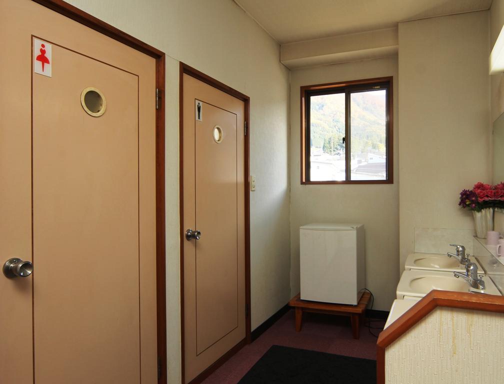 Villa Katashio Nozawaonsen Eksteriør bilde