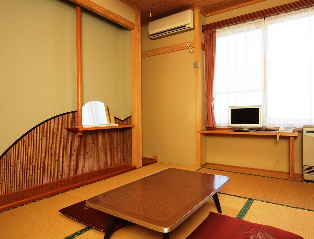 Villa Katashio Nozawaonsen Eksteriør bilde