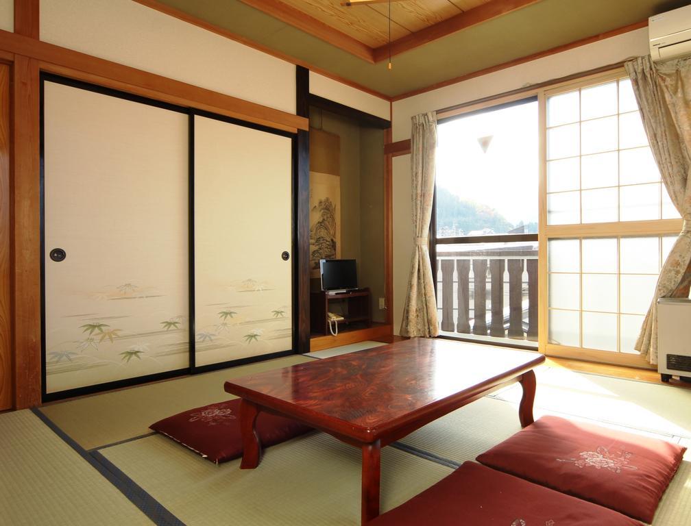 Villa Katashio Nozawaonsen Eksteriør bilde